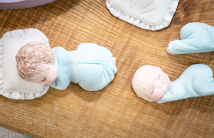 karen-davies-sleeping-baby-pillow-silikonform-baby-silikonform image 5