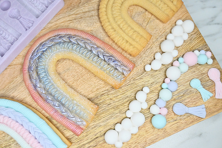 karen-davies-macram-rainbows-silikonform-boho-regenbogen image 4