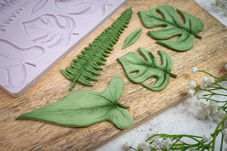 karen-davies-tropical-leaves-silikonform-monstera-co image 5