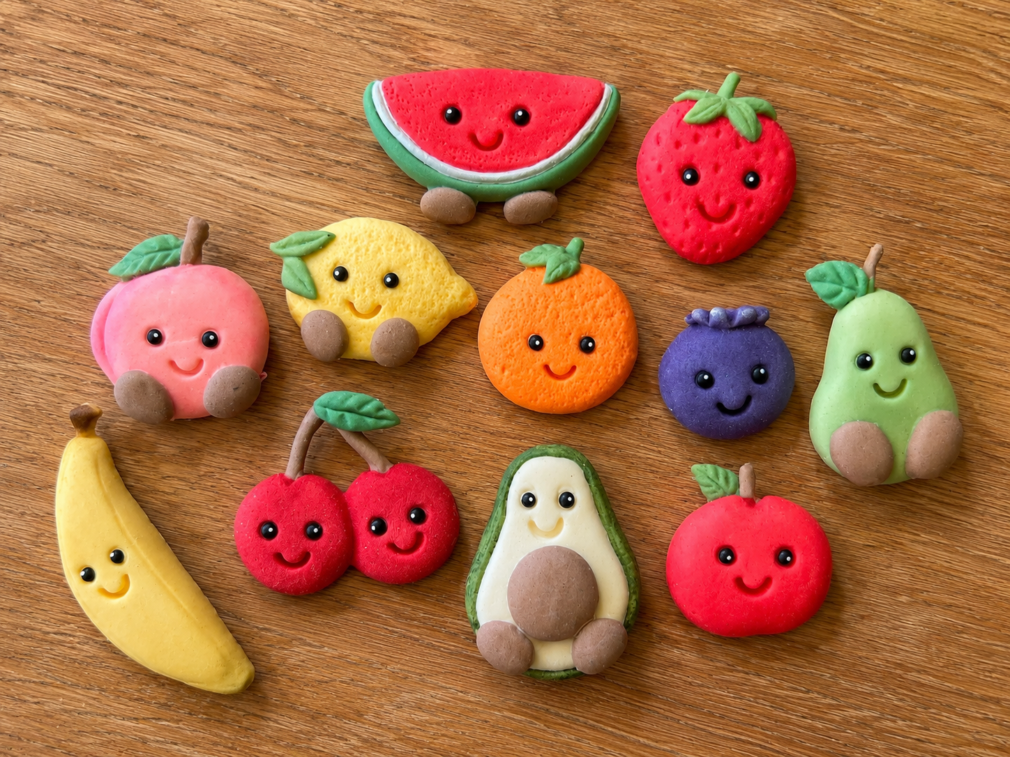 karen-davies-fruity-cuties-silikonform-obstgesichter image 3