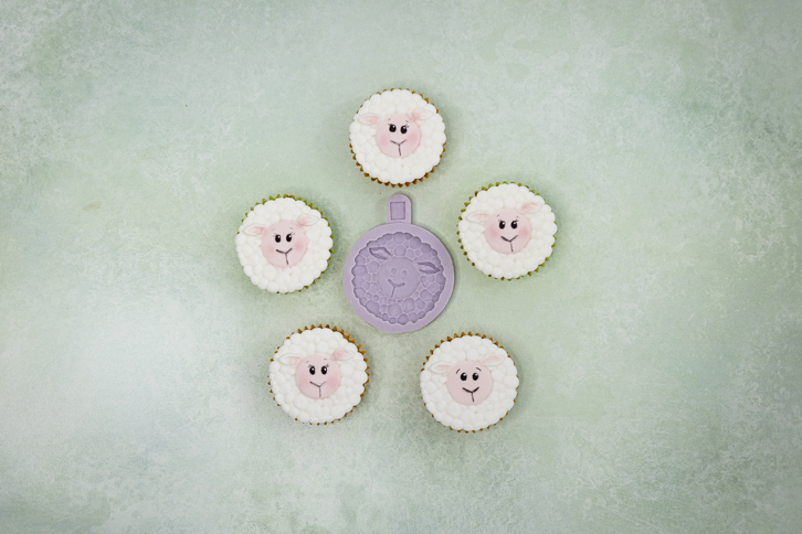 karen-davies-sheep-farm-faces-silikonform-schafgesicht image 8