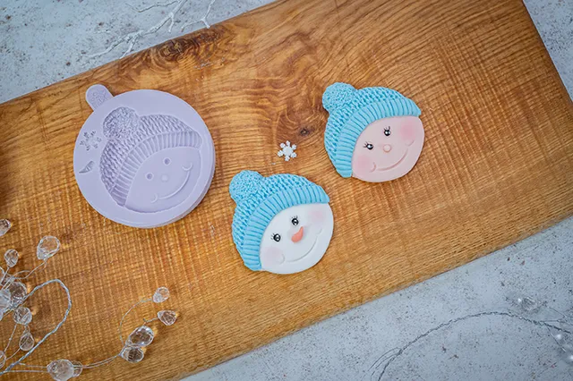 karen-davies-cupcake-top-snowman-bobble-silikonform image 1
