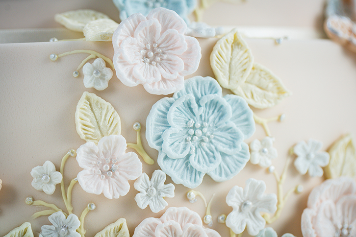 karen-davies-brush-embroidery-silikonform-12-designs image 8