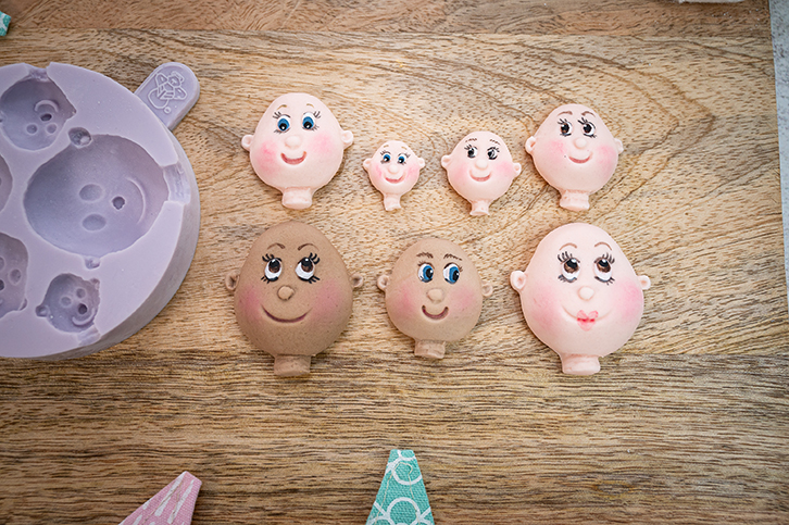 karen-davies-face-five-sizes-silikonform-10-40-mm image 7
