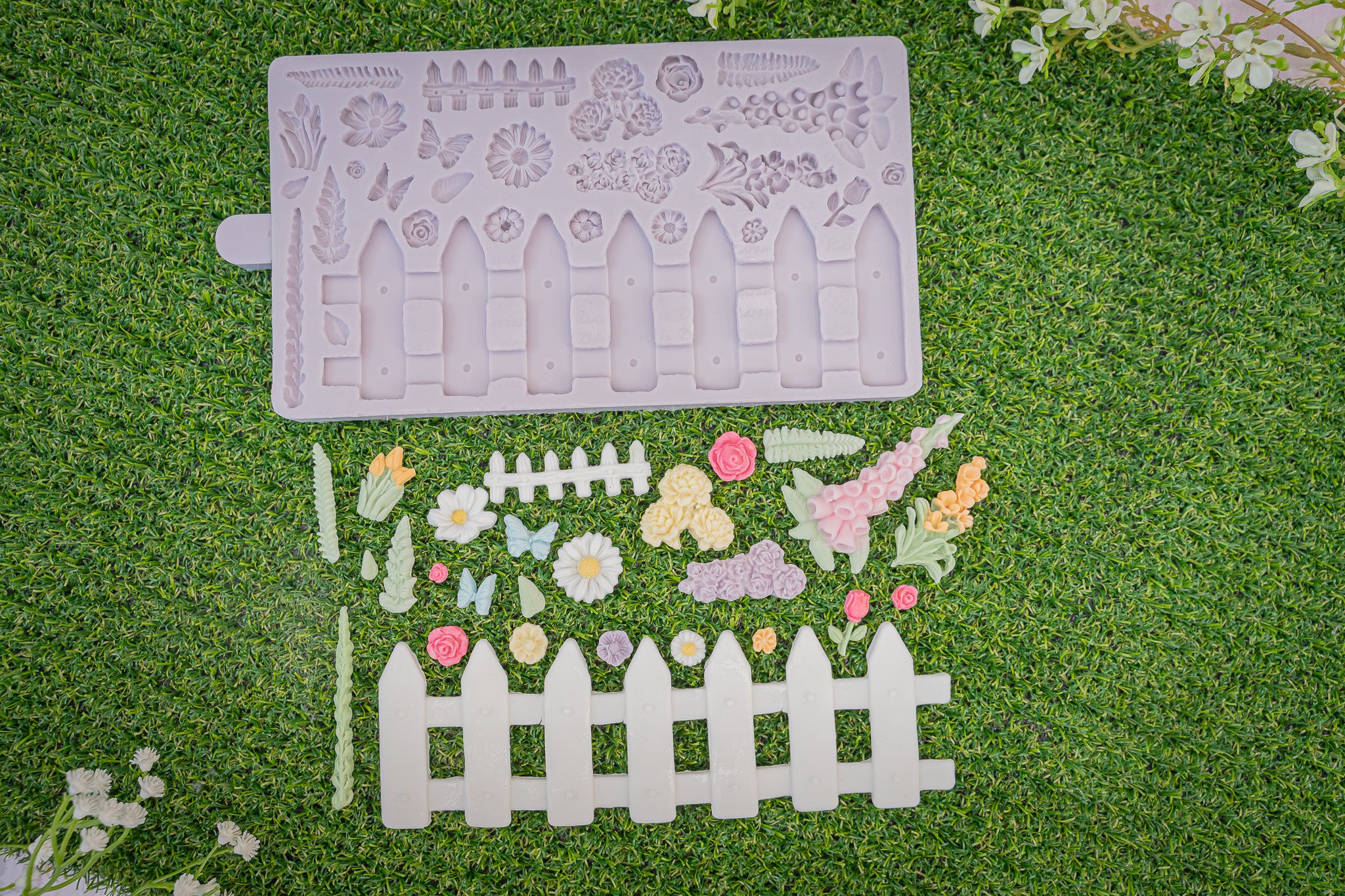 karen-davies-cottage-garden-silikonform-blumen-tortendeko-form image 1