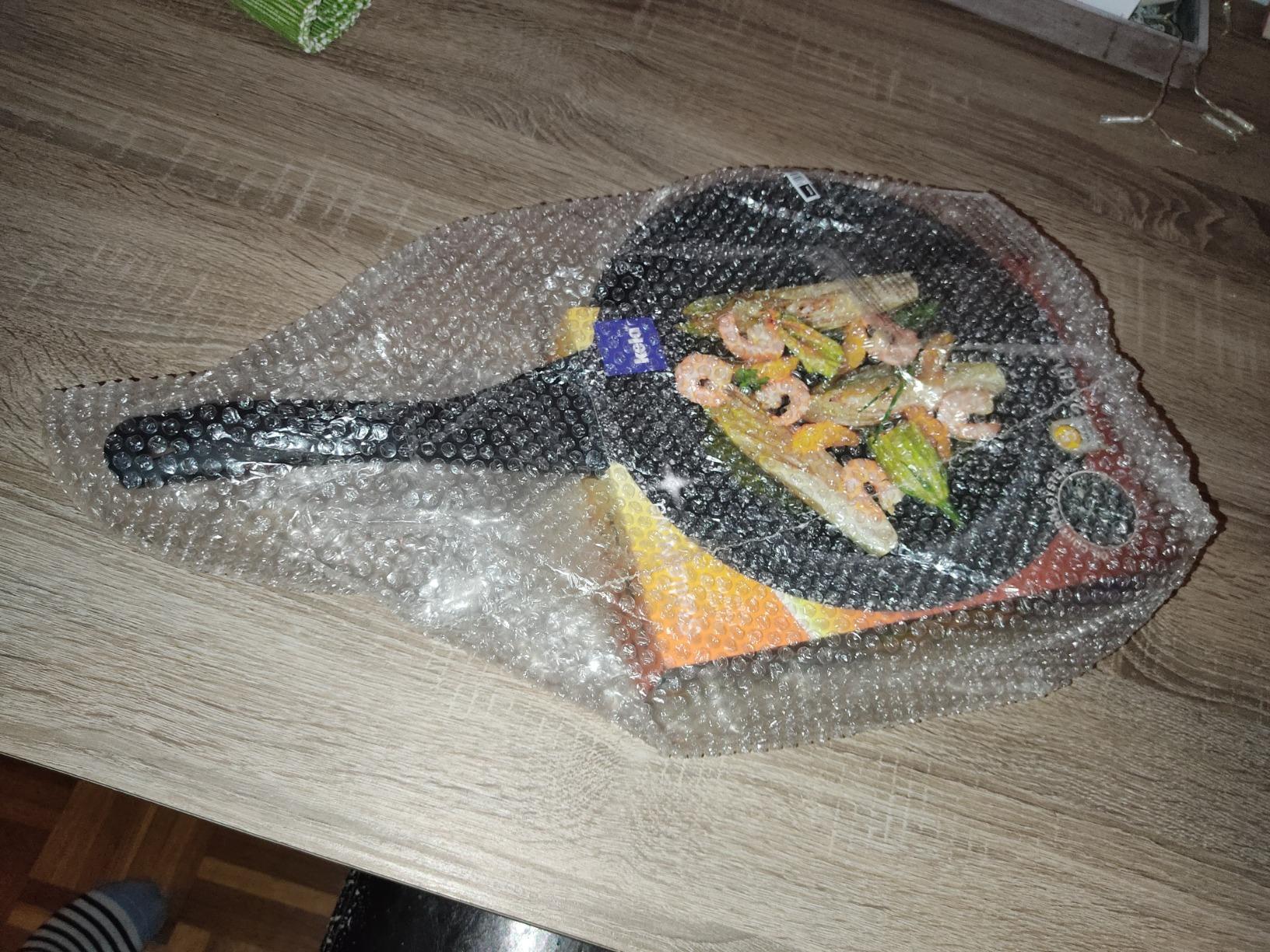 Gute Pfanne, Griff gewöhnungsbedürftig