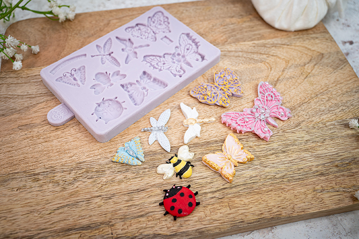 karen-davies-butterfly-insect-brooch-silikonform image 5