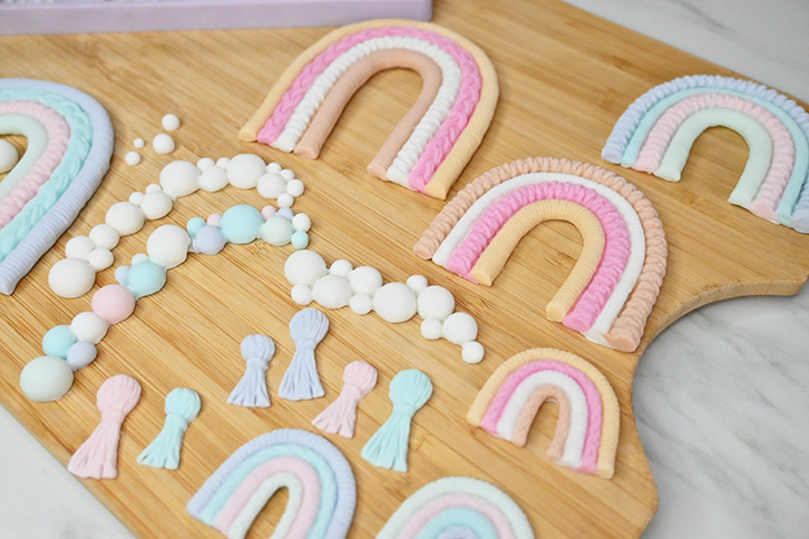 karen-davies-macram-rainbows-silikonform-boho-regenbogen image 2