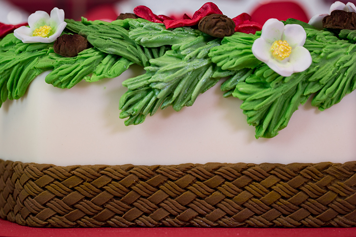 karen-davies-plaited-borders-silikonform-zopf-bord-re-klein image 8