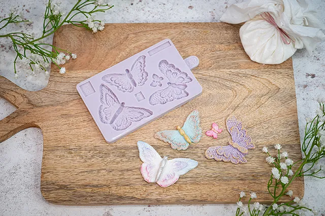 karen-davies-brush-embroidery-butterflies-silikonform-zubeh-r-silikonform image 1