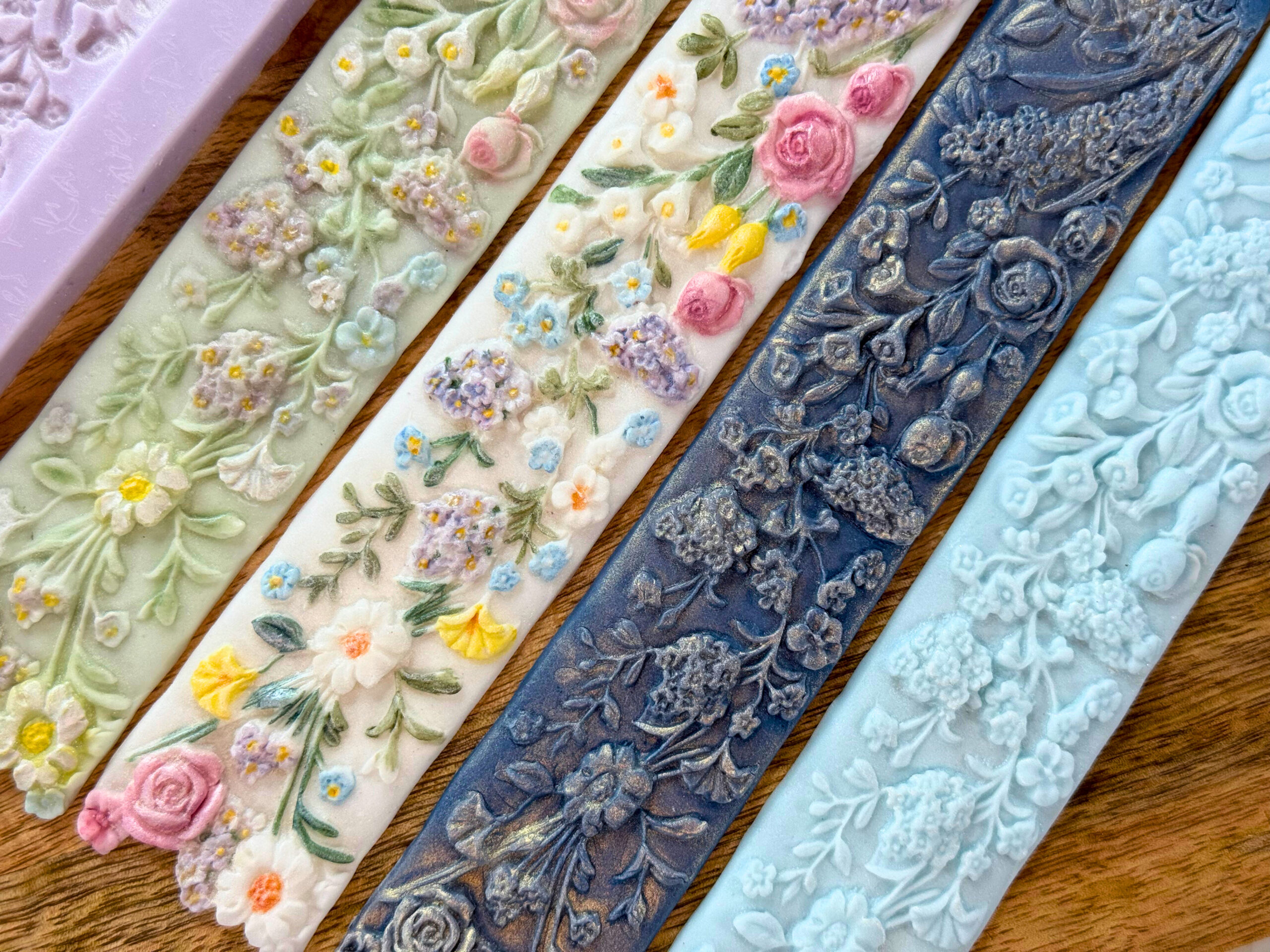 karen-davies-floral-border-silikonform-f-r-fondantbord-ren image 2