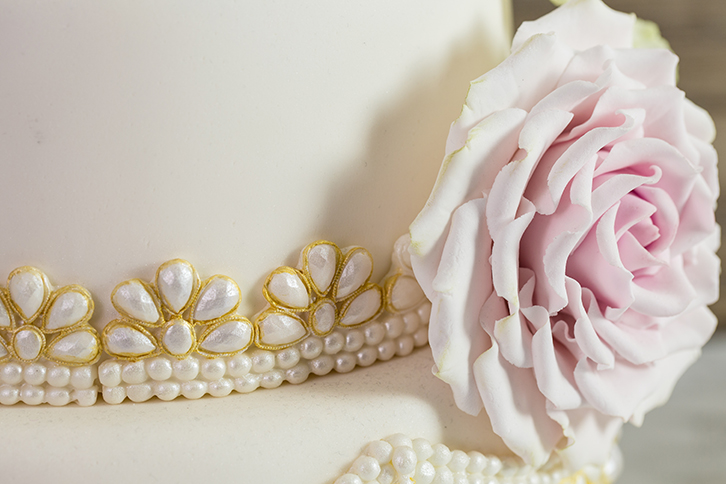 karen-davies-art-deco-jewels-pearls-silikonform image 8