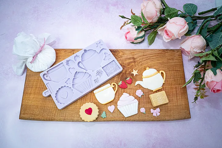 karen-davies-afternoon-tea-silikonform-teekanne-tasse-geb-ck image 1