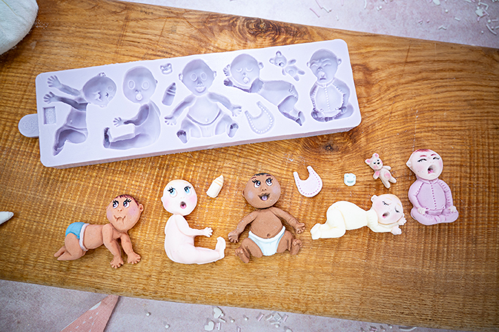 karen-davies-babies-silikonform-5-babys-zubeh-r-set image 1