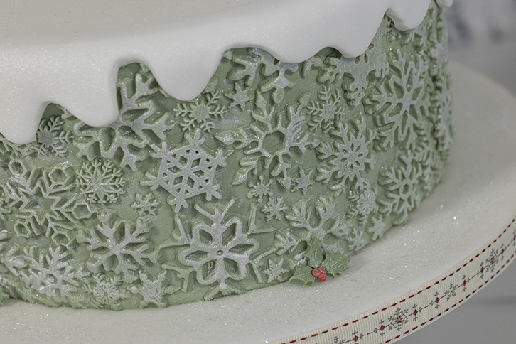 karen-davies-sugar-snowflakes-silikonform-schneeflocken-bord-re image 7