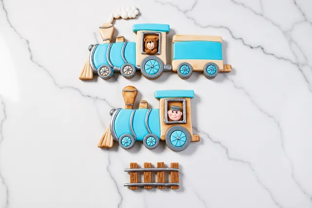 karen-davies-train-silikonform-eisenbahn-baby-motiv image 1