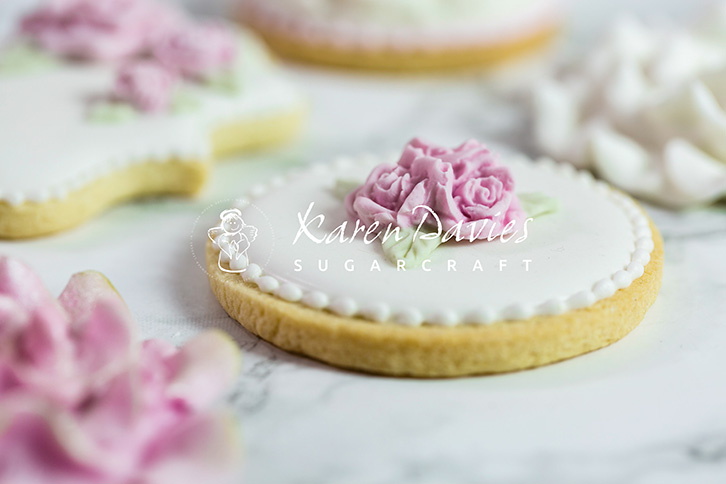 karen-davies-cupcake-top-three-roses-silikonform-cupcake-silikonform image 8
