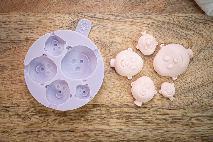karen-davies-face-five-sizes-silikonform-10-40-mm image 6