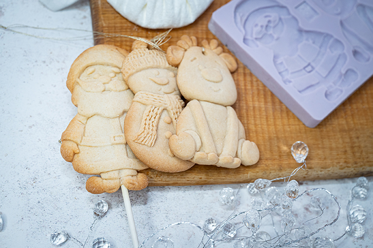 karen-davies-christmas-cookie-silikonform-santa-rentier-schneemann image 4