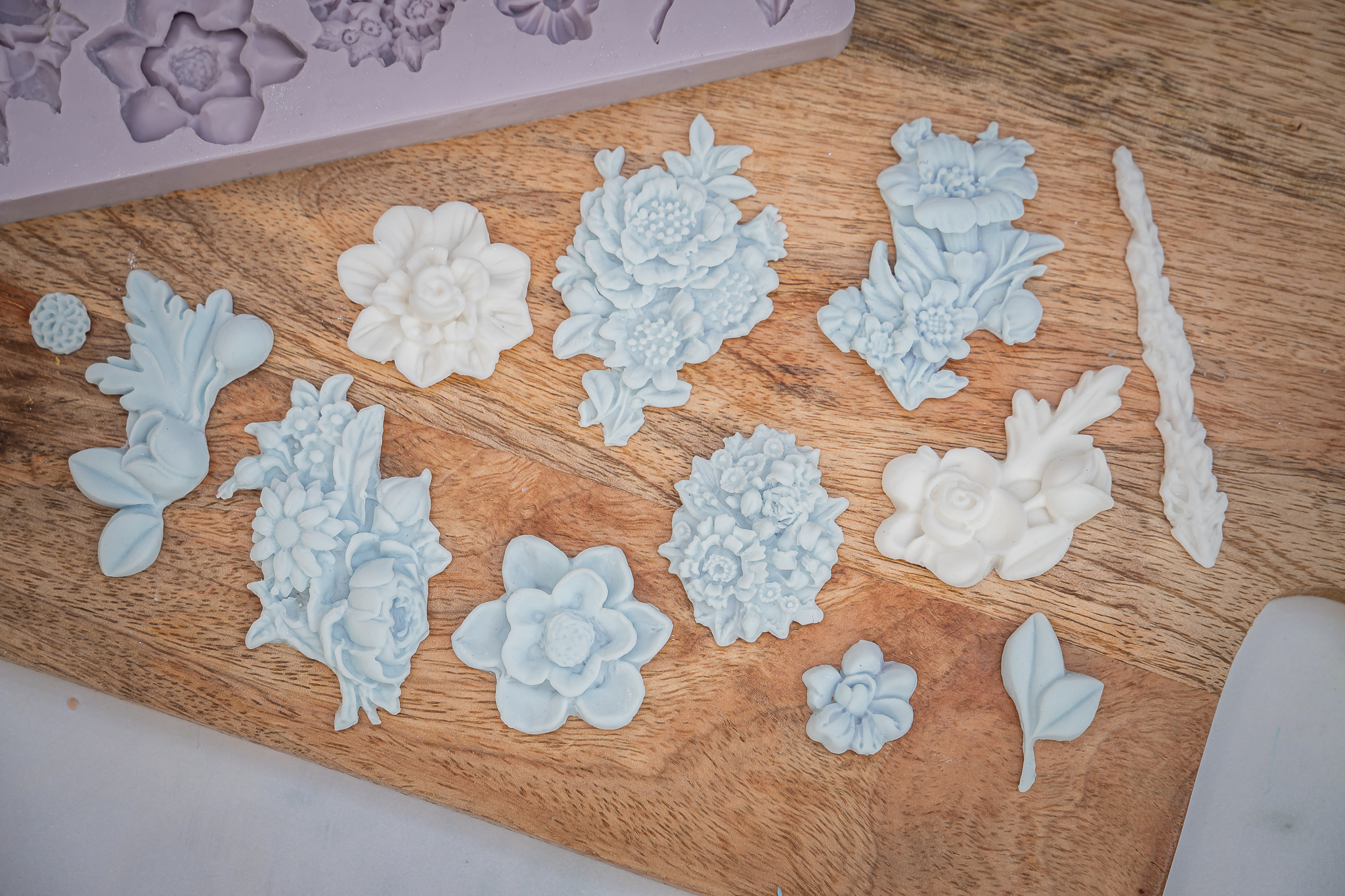 karen-davies-floral-elegance-bundle-blumen-silikonformen-set image 6